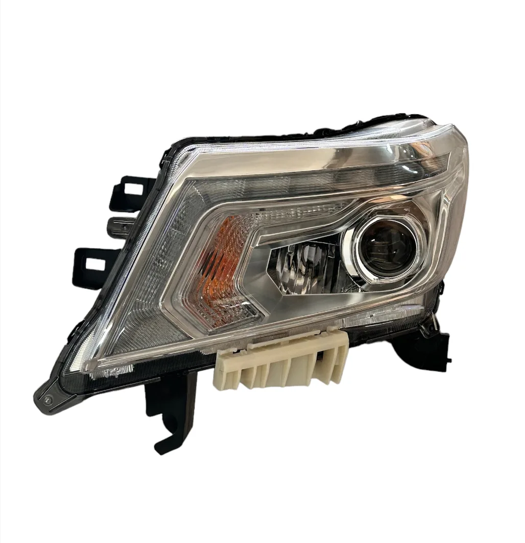 FAR NAVARA 15-20 LH (ELEKTRİKLİ/MERCEKLİ/KROM)